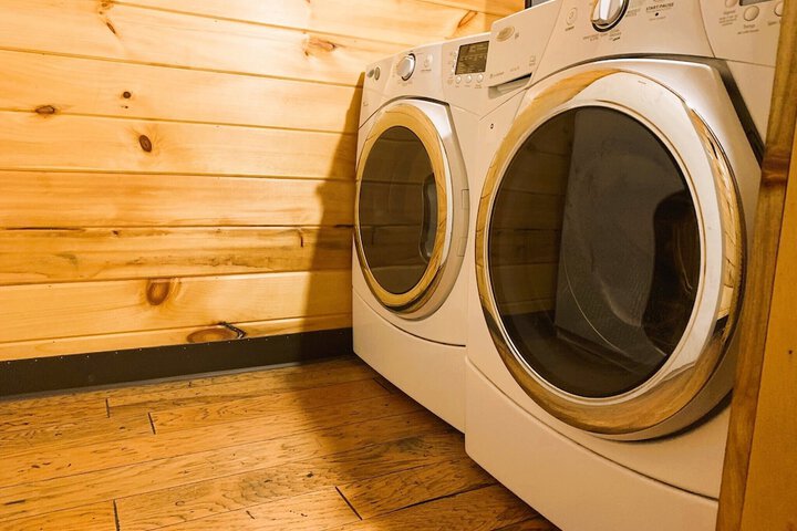 Laundry 172 of 261