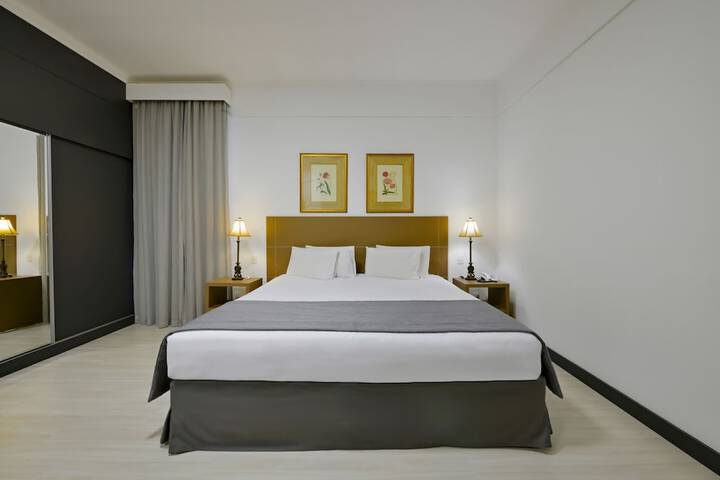 Room 13 of 59