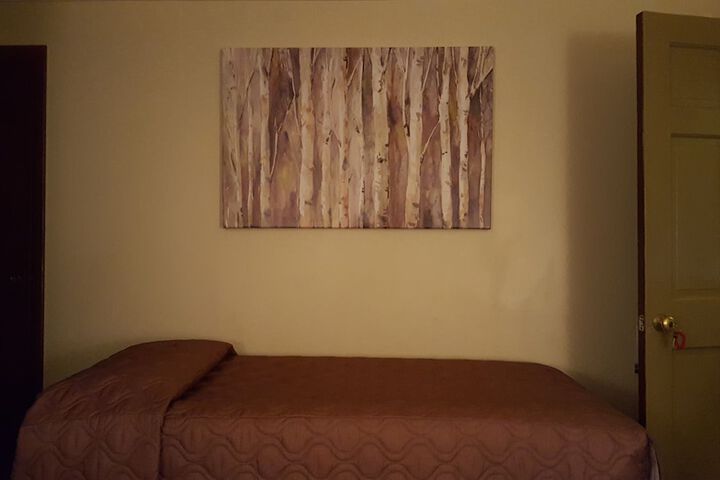 Room 14 of 68