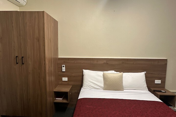 Room 26 of 41