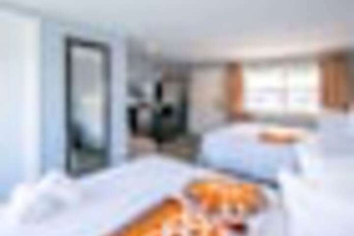 Room 113 of 207