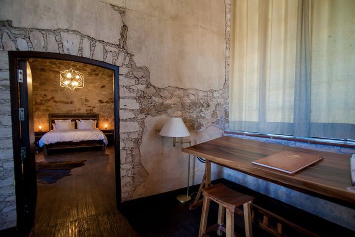 Room 87 of 169