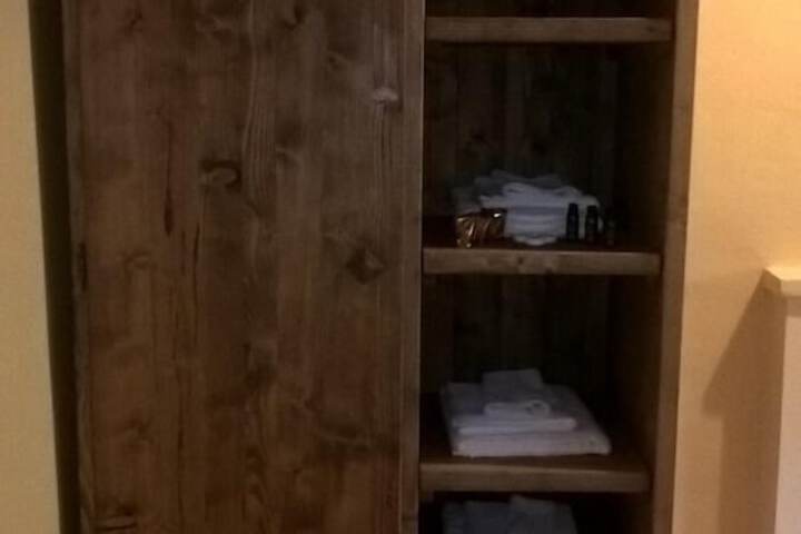 Room 20 of 38
