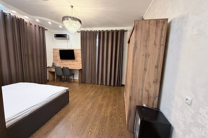 Room 31 of 62