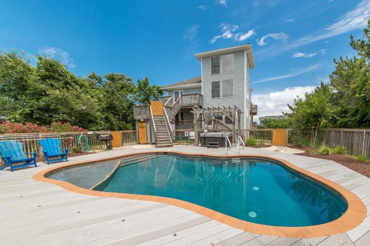 Photo of Just For Fun - Duck Schooner Ridge, Pool Open 4 / 15, Pool Heat Option, Hot Tub, Close to Downtown