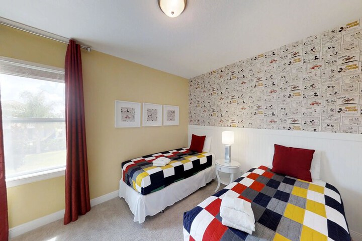 Room 7 of 41