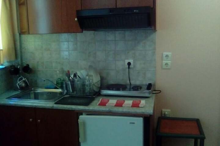 Room 4 of 41