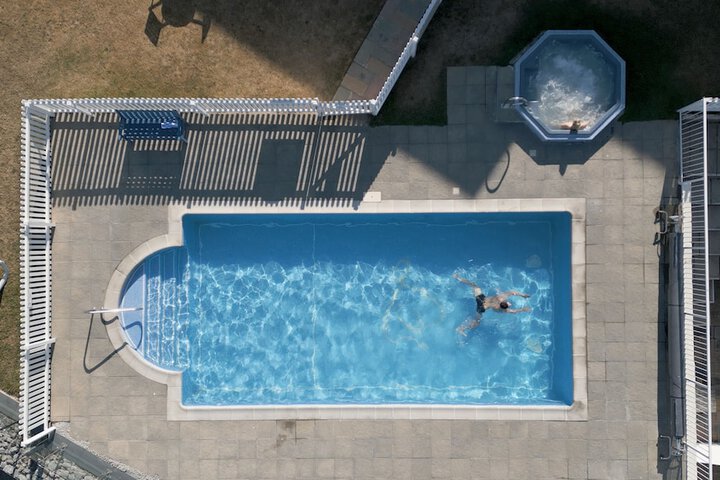 Pool 63 of 112