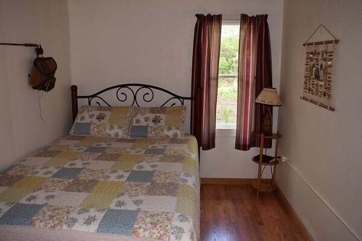 Room 5 of 68