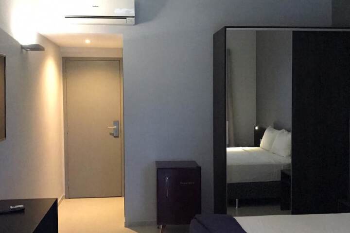 Room 7 of 22