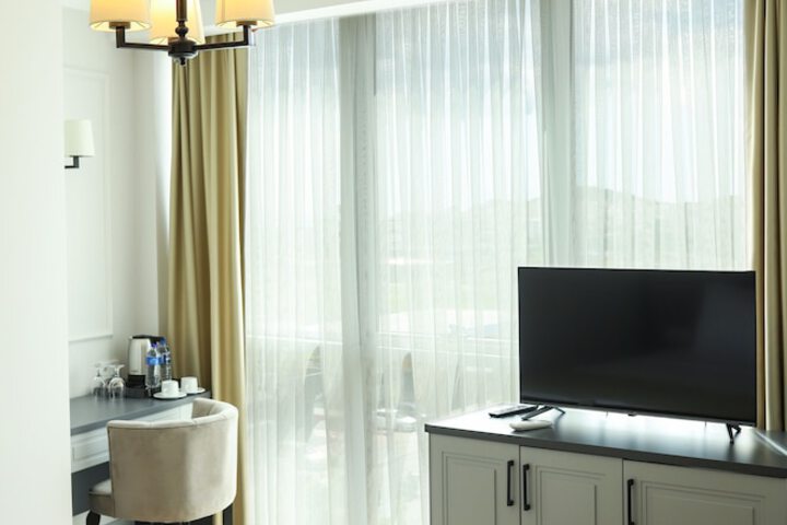 Room 21 of 27