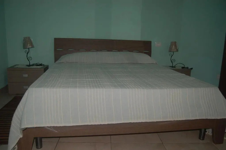 Room 3 of 13