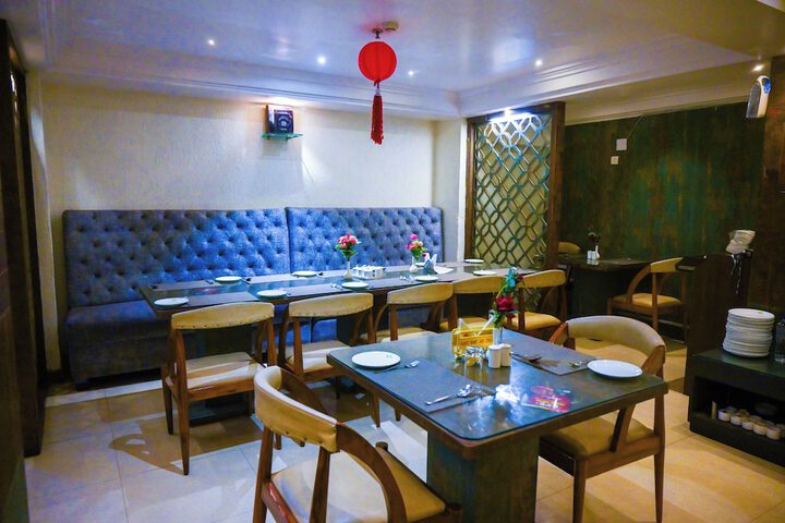 Dining 96 of 130