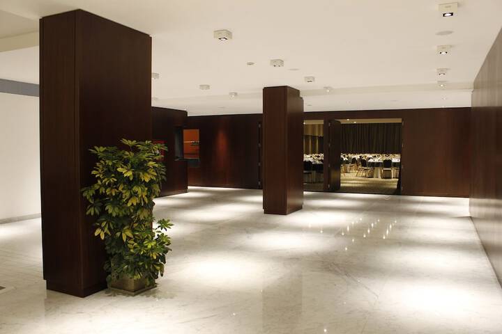 Hotel Interior 4 of 81