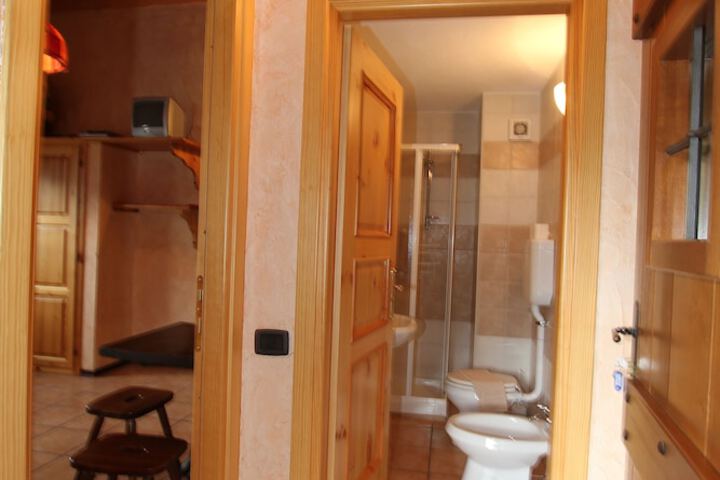 Bath Interior