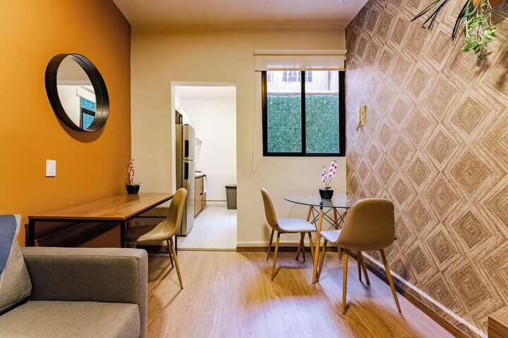 Room 51 of 72