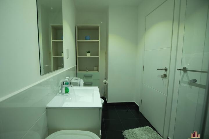 Room 148 of 158