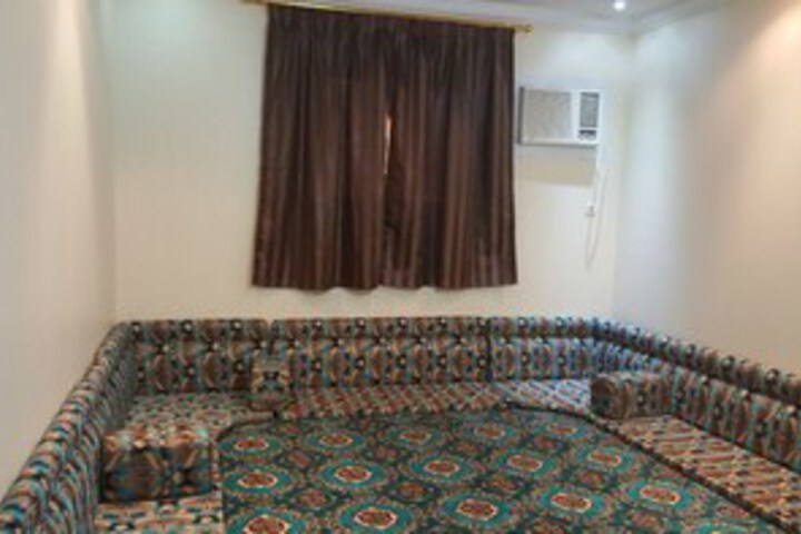 Room 14 of 16