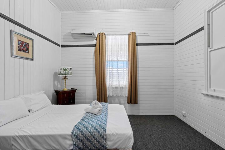 Room 16 of 81