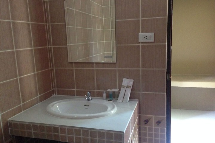 Room 21 of 54