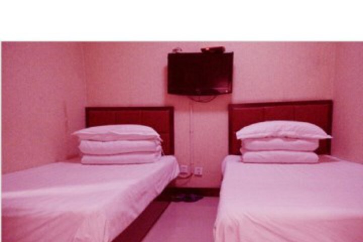 Lido Hotel Jingguang Road
