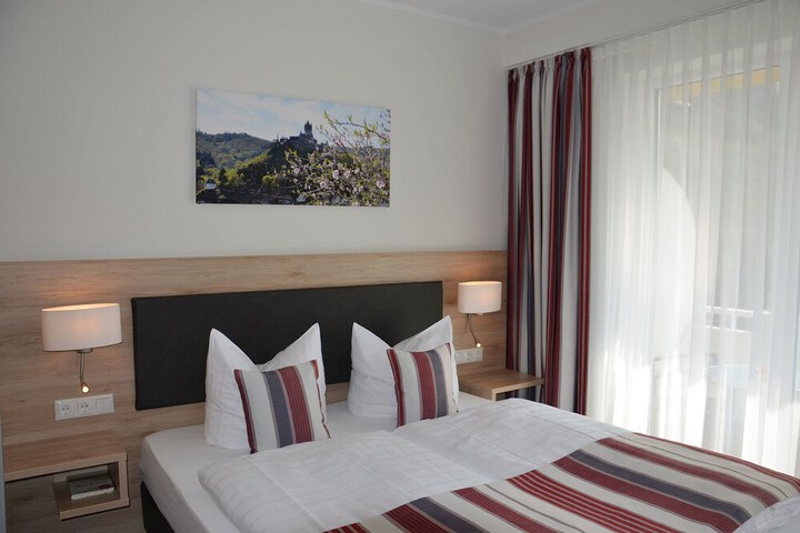 Room 10 of 53
