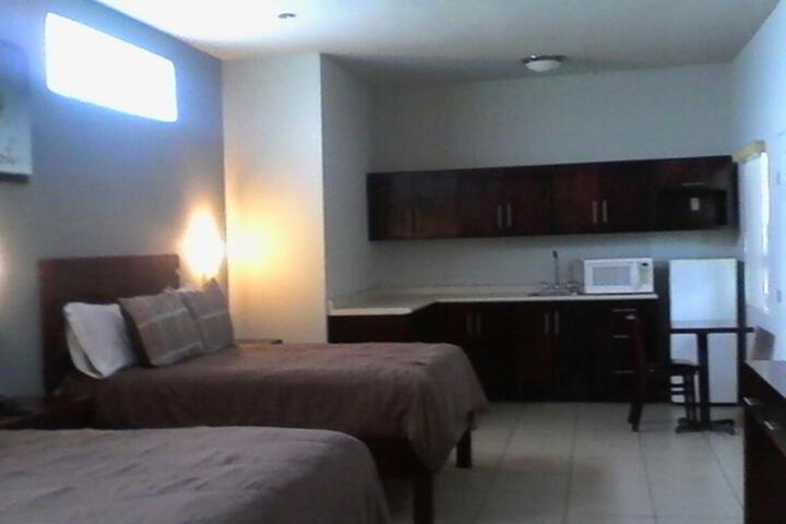 Room 19 of 33