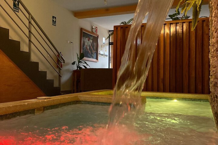 Pool 20 of 28