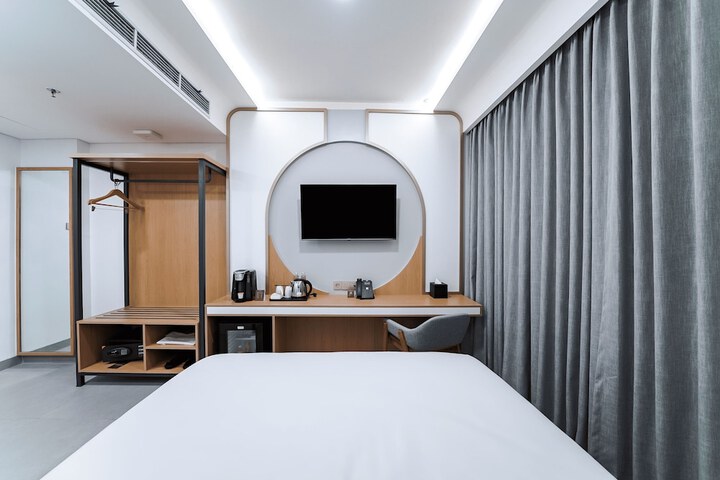 Room 20 of 50