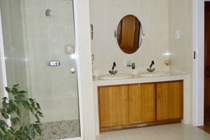 Room 3 of 50