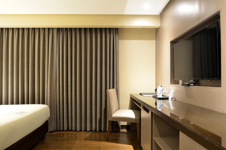 Room 21 of 68