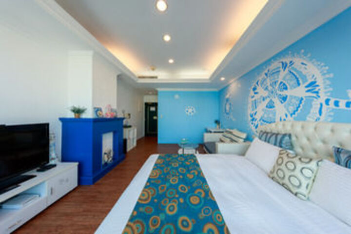 Room 26 of 89