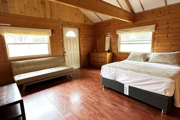 Room 5 of 63