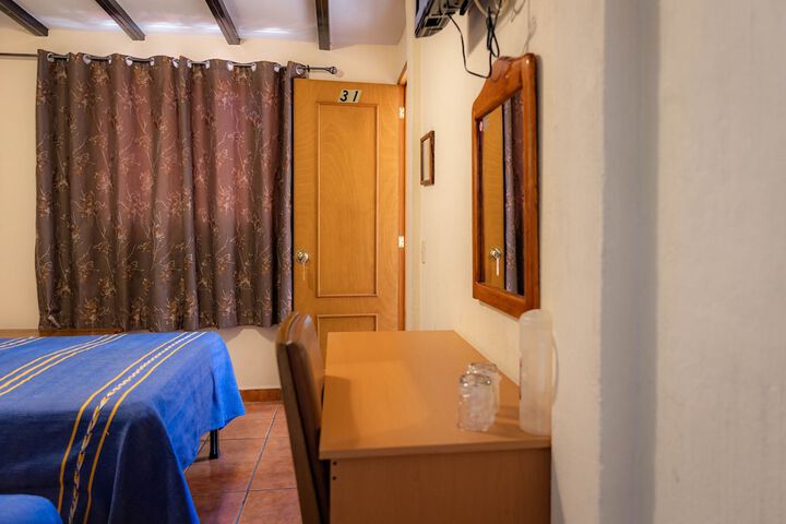Room 10 of 71