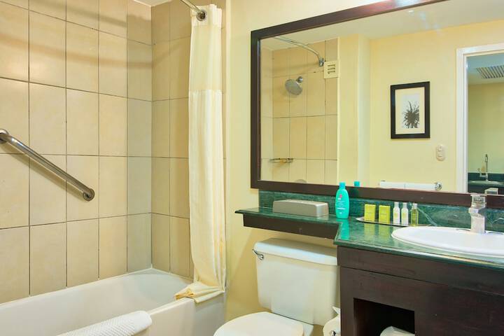 Room 42 of 67