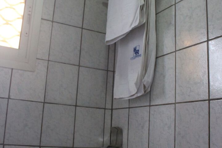 Clean Restrooms
