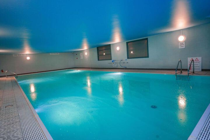 Pool 168 of 180