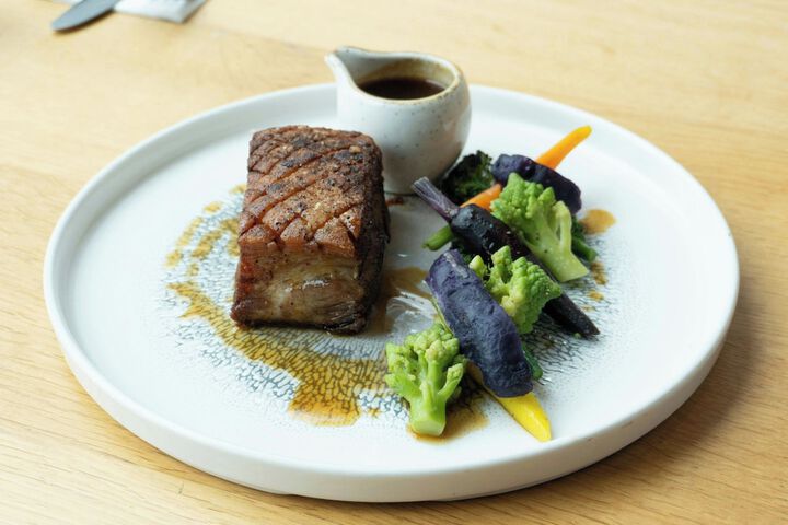 Dining 86 of 135