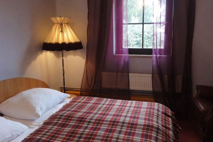 Room 7 of 45