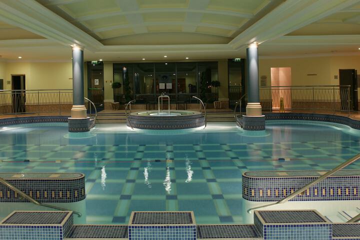 Pool 21 of 56