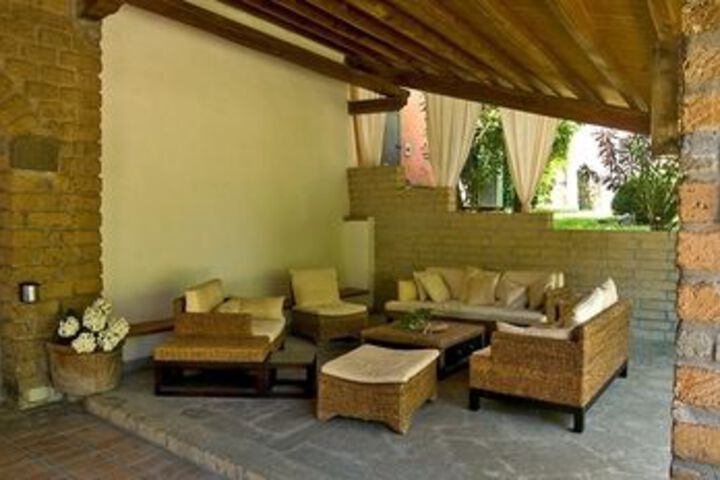 Terrace/Patio 33 of 38