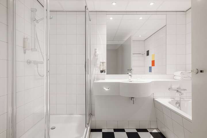 Bath Photo