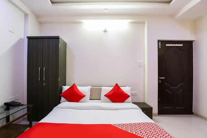 Room 3 of 14