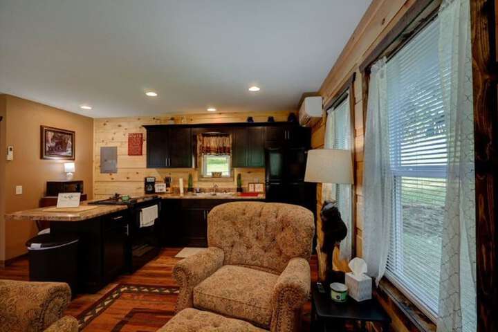 Room 10 of 24