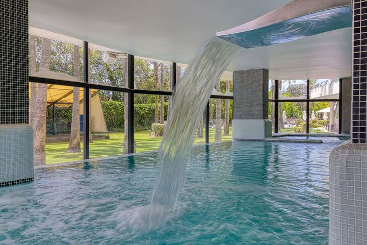 Pool 80 of 174
