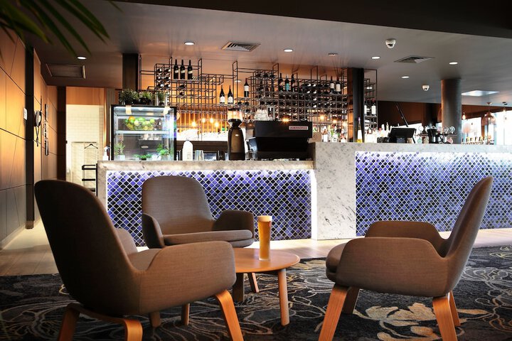 Dining Photos