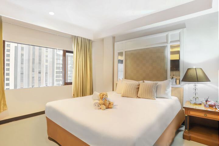 Room 10 of 70