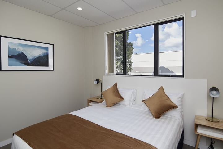 Room 17 of 43