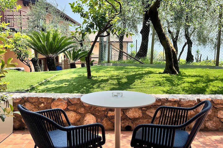 Terrace/Patio 37 of 104