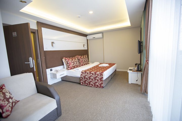 Room 10 of 54